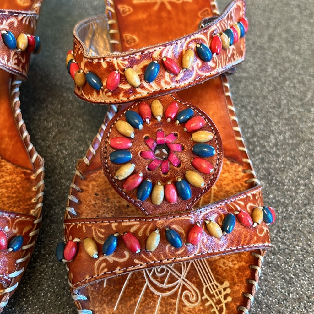 Conkys by St. Kitts slip on sandals. Size 11. Never worn. Beautiful! - Picture 2 of 9